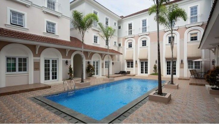Alesha-Pool-Villa-di-kawasan-Vanya-Park-BSD-City.jpg