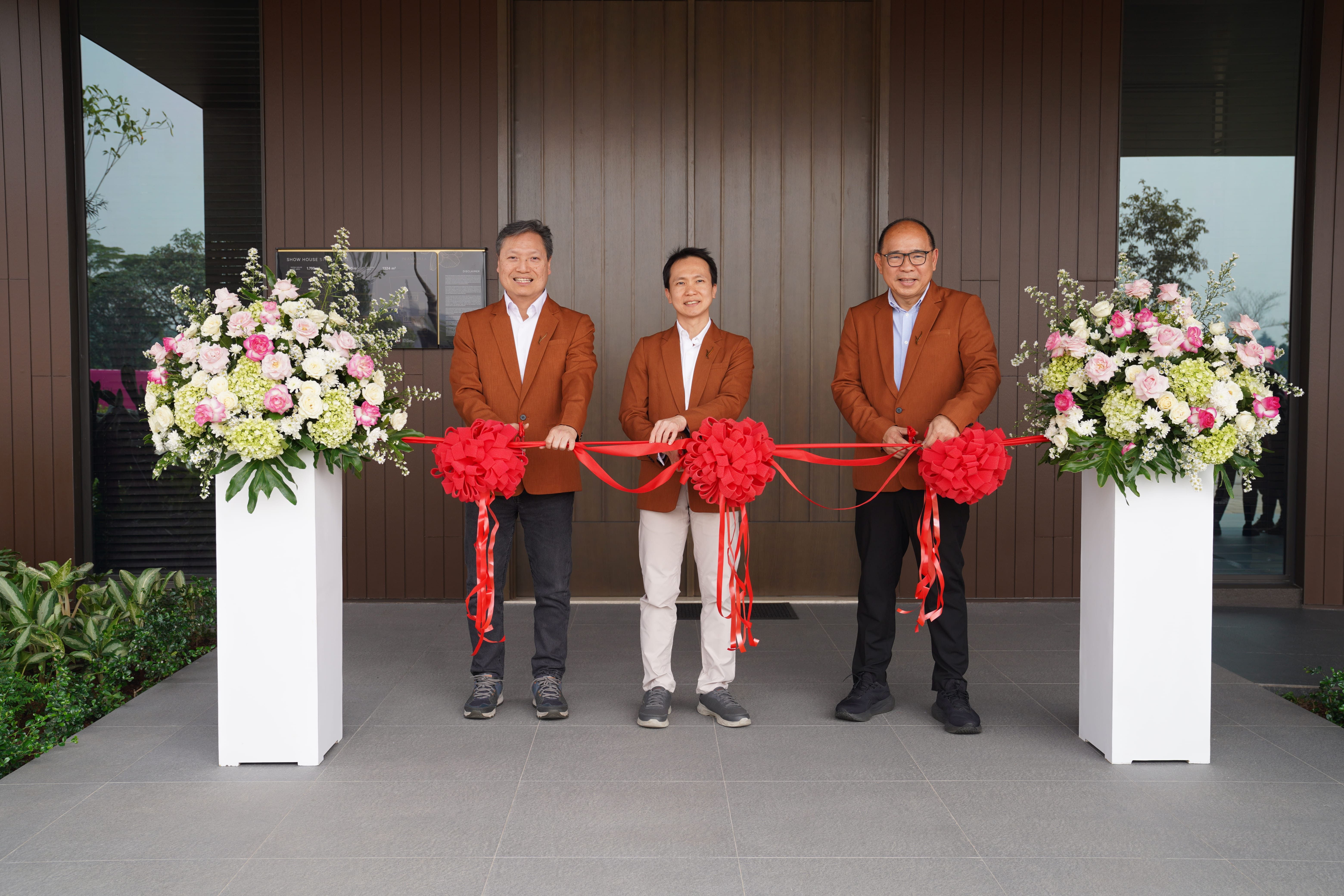 Foto 1 - Peresmian Show House Island Villa NavaPark BSD City.jpeg