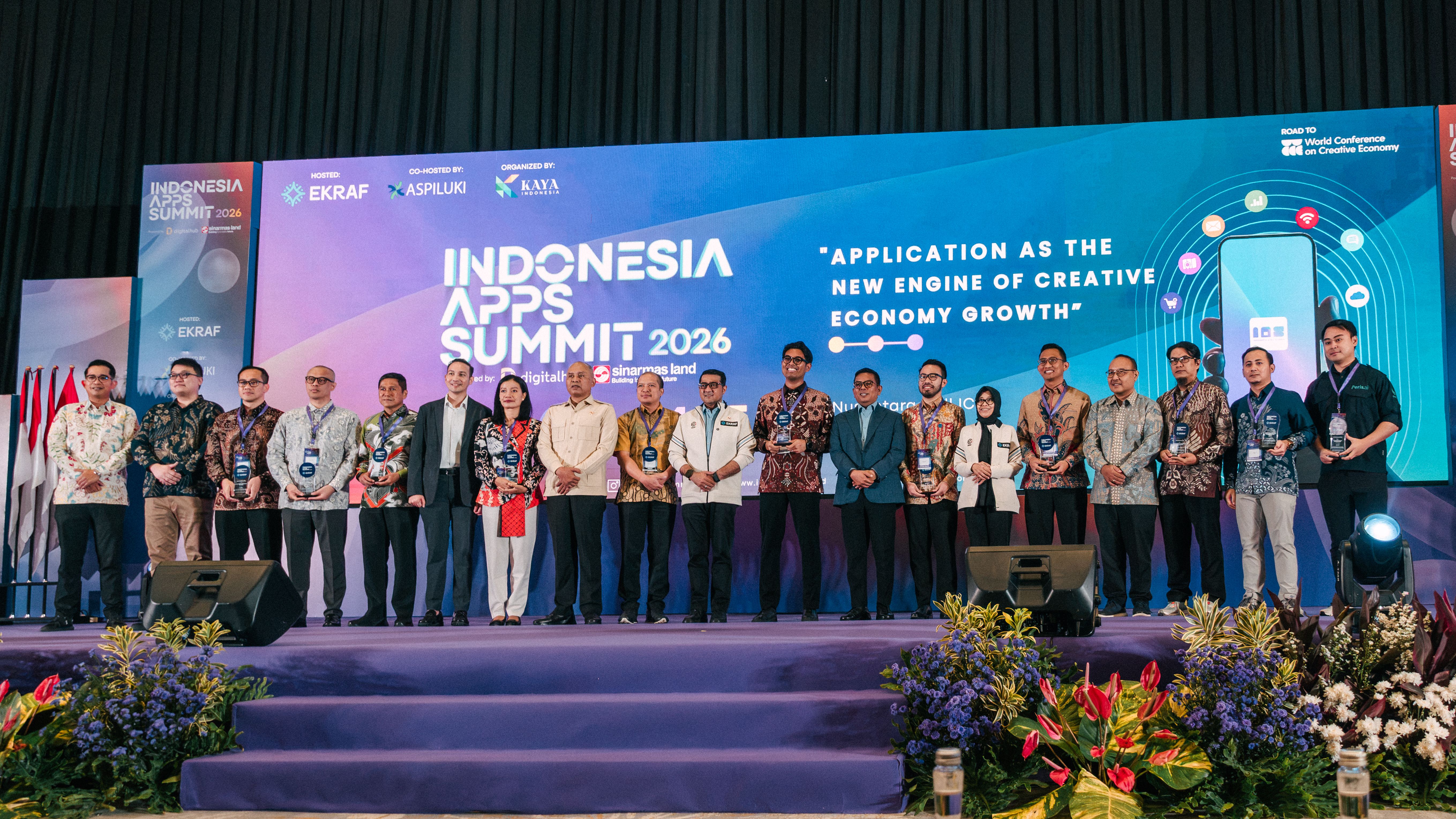 Foto 2 - OneSmile Community App Unggulan yang Dikembangkan Sinar Mas Land Raih Penghargaan dari Kemenekraf RI.jpg