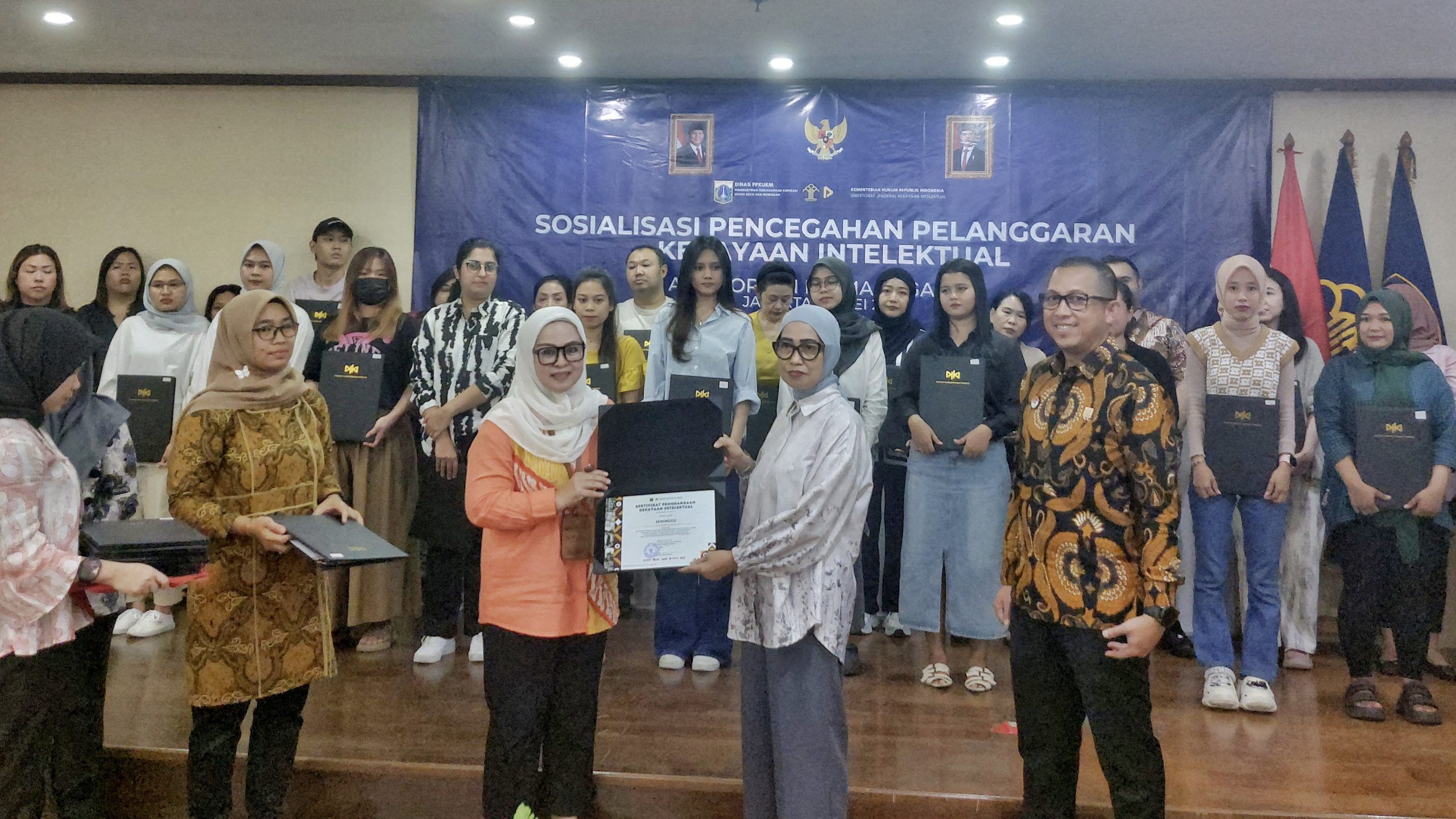 Foto-3-Sosialisasi-Kekayaan-Intelektual-ITC-Mangga-Dua-scaled.jpg