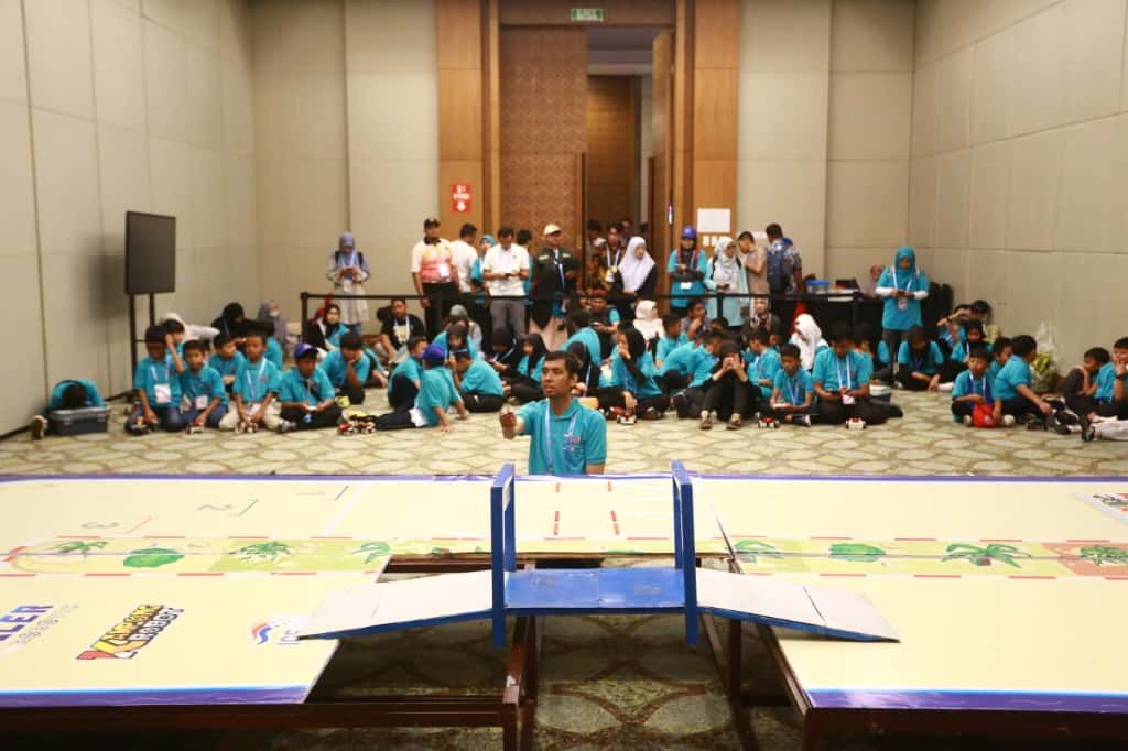Foto 4 - Sinar Mas Land melalui Digital Hub Dukung Generasi Muda Indonesia di Bidang Robotika dan AI dalam 11th Kontes Robot Nusantara (KRON) 2025.jpeg